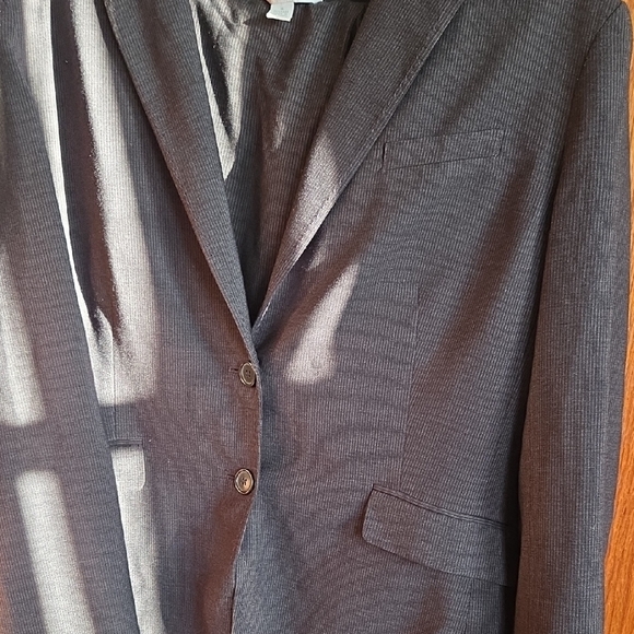 Women's Classic Charcoal Pantsuit - Picture 5 of 8